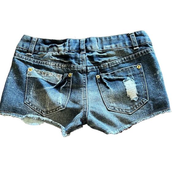 Freestyle Revolution Distressed Denim Jeans Shorts Woman Size 2 Sequins - Picture 2 of 7